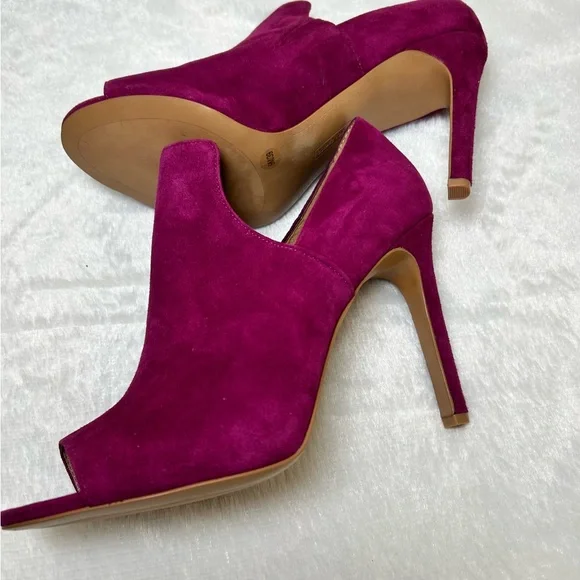 Vince Camuto Fuchsia Peep-Toe Heels - Picture 4 of 6